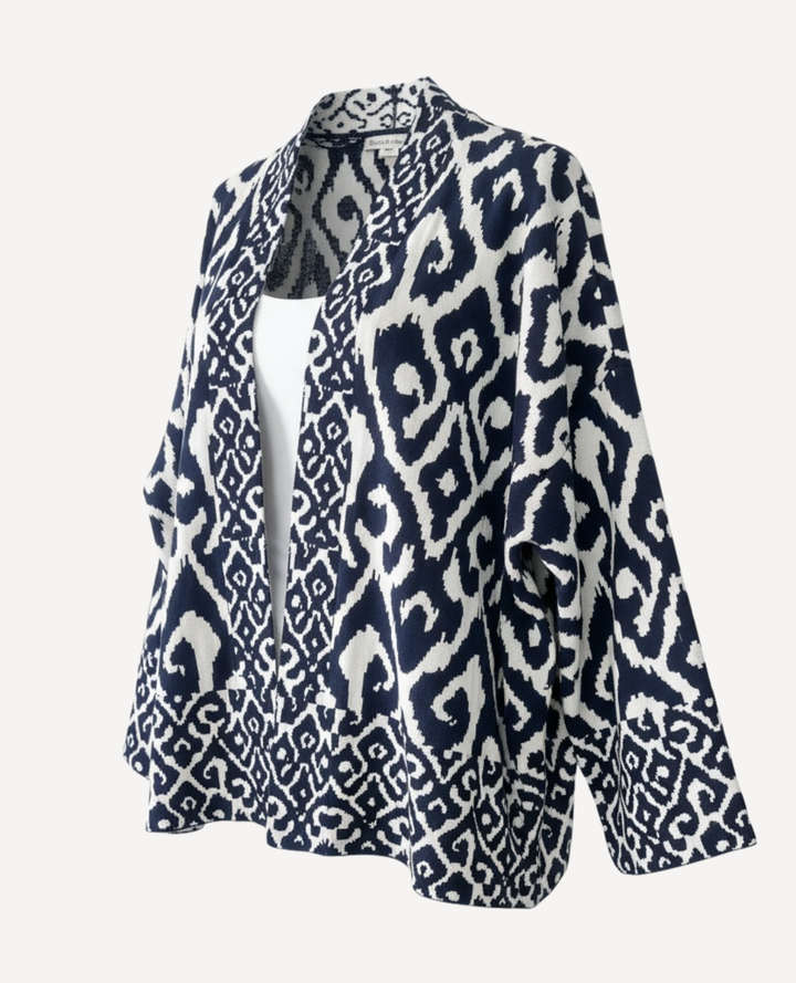 Capa Arabescos azul y blanco