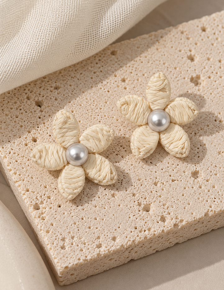 Aretes artesanales Flor Marfil