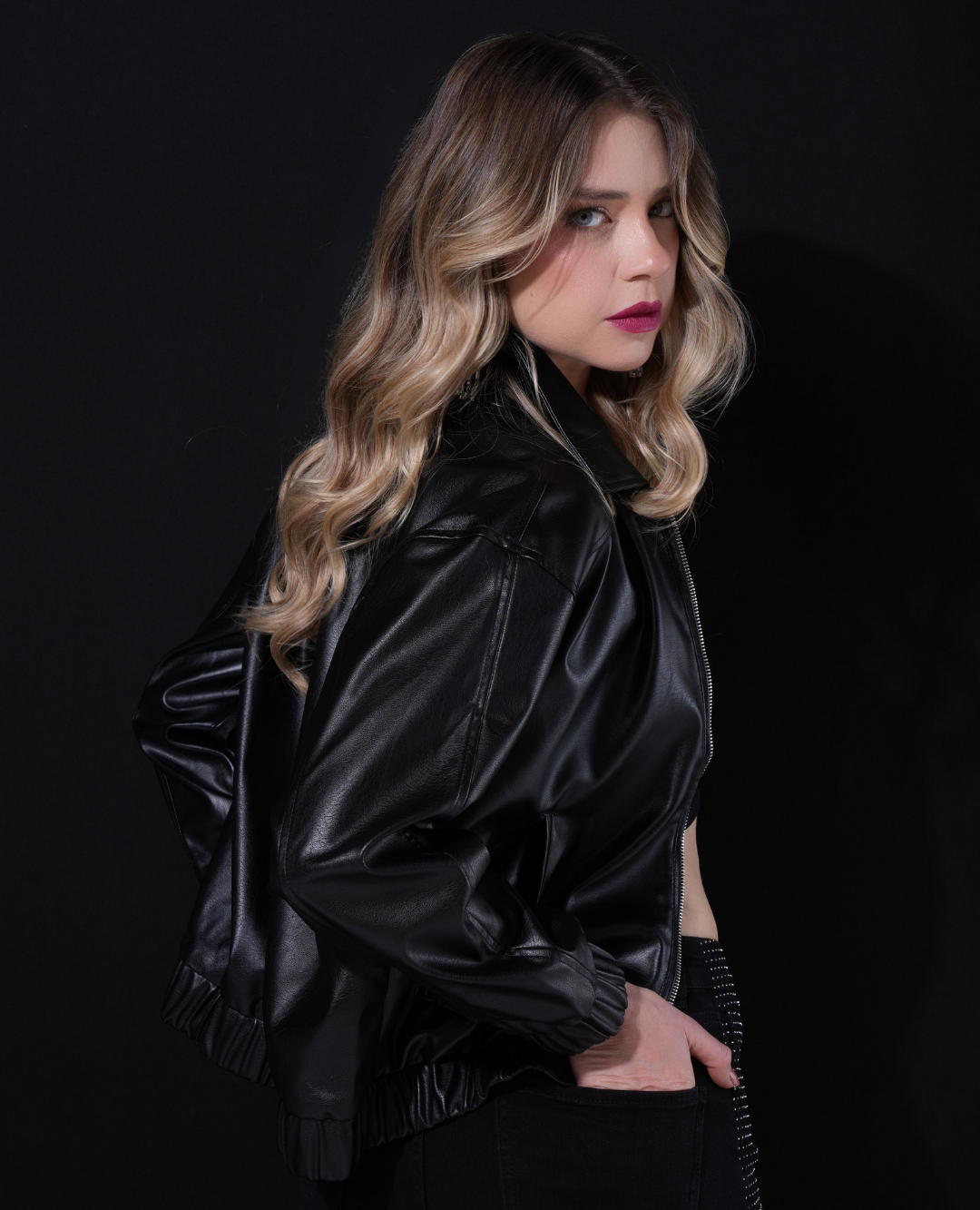 Chaqueta Oversize Cuerina negra