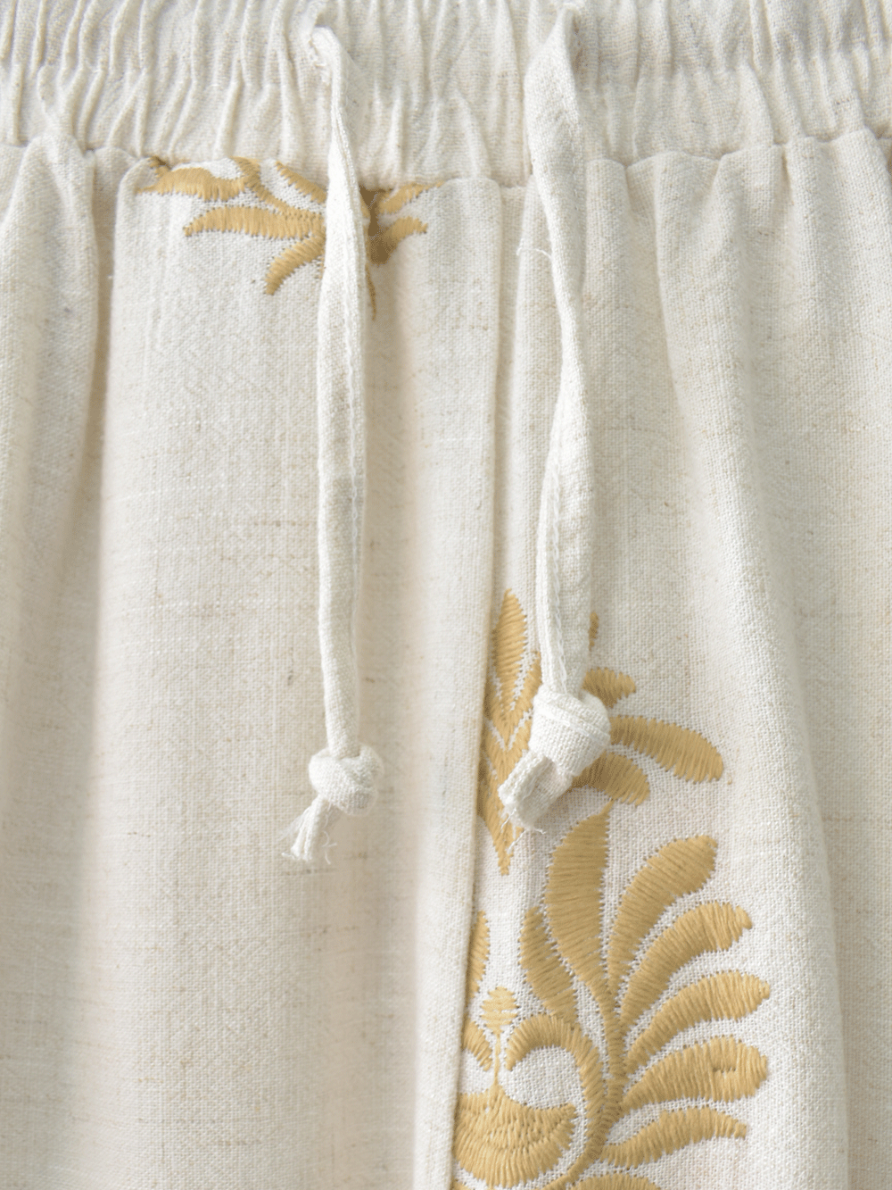 Pantalon en lino Bordado Beige
