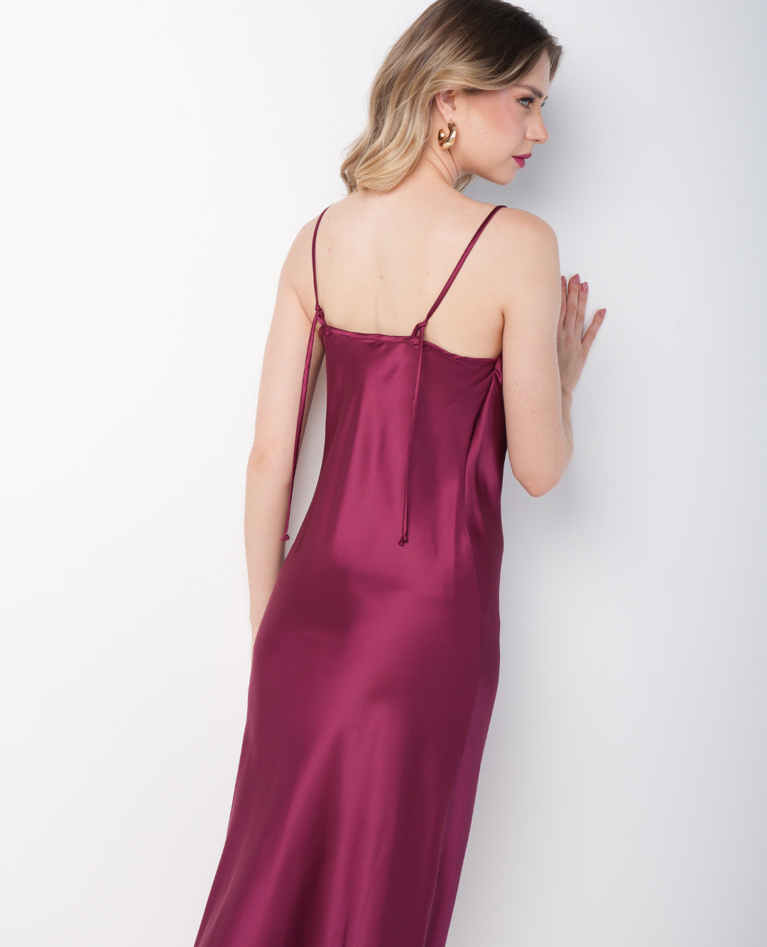 Vestido Satin Vinotinto