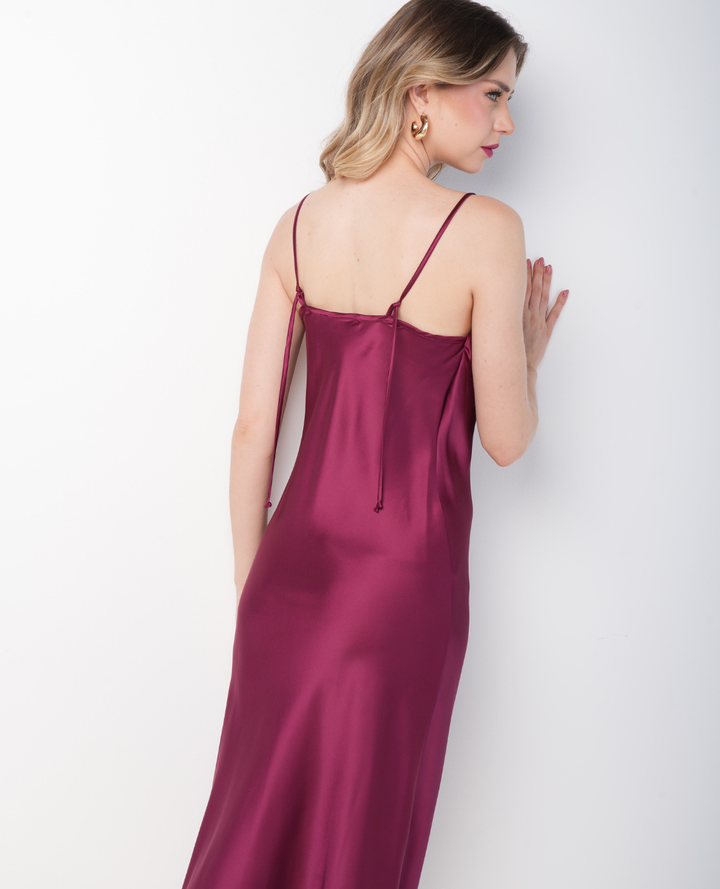 Vestido Satin Vinotinto