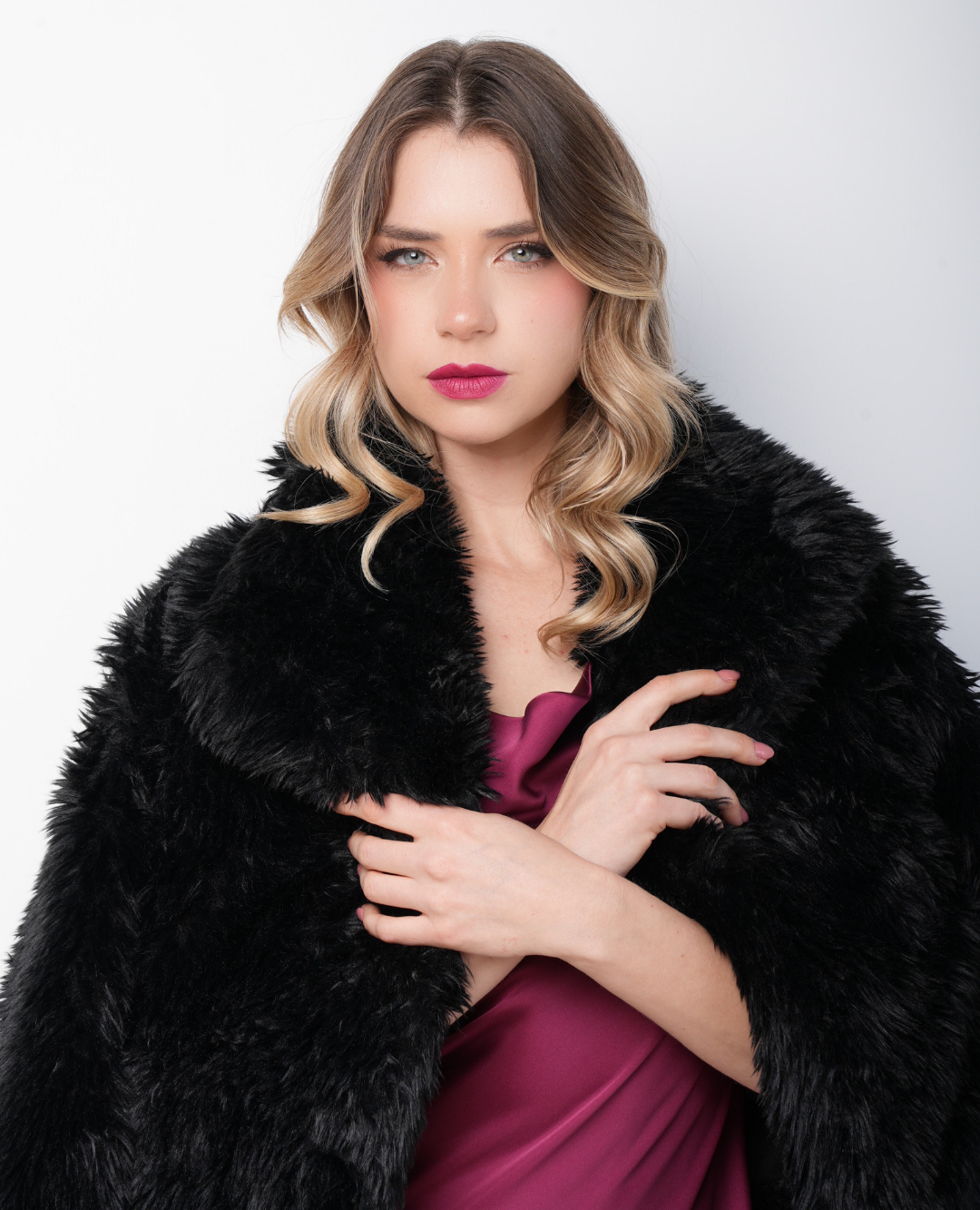 Abrigo peluche Negro