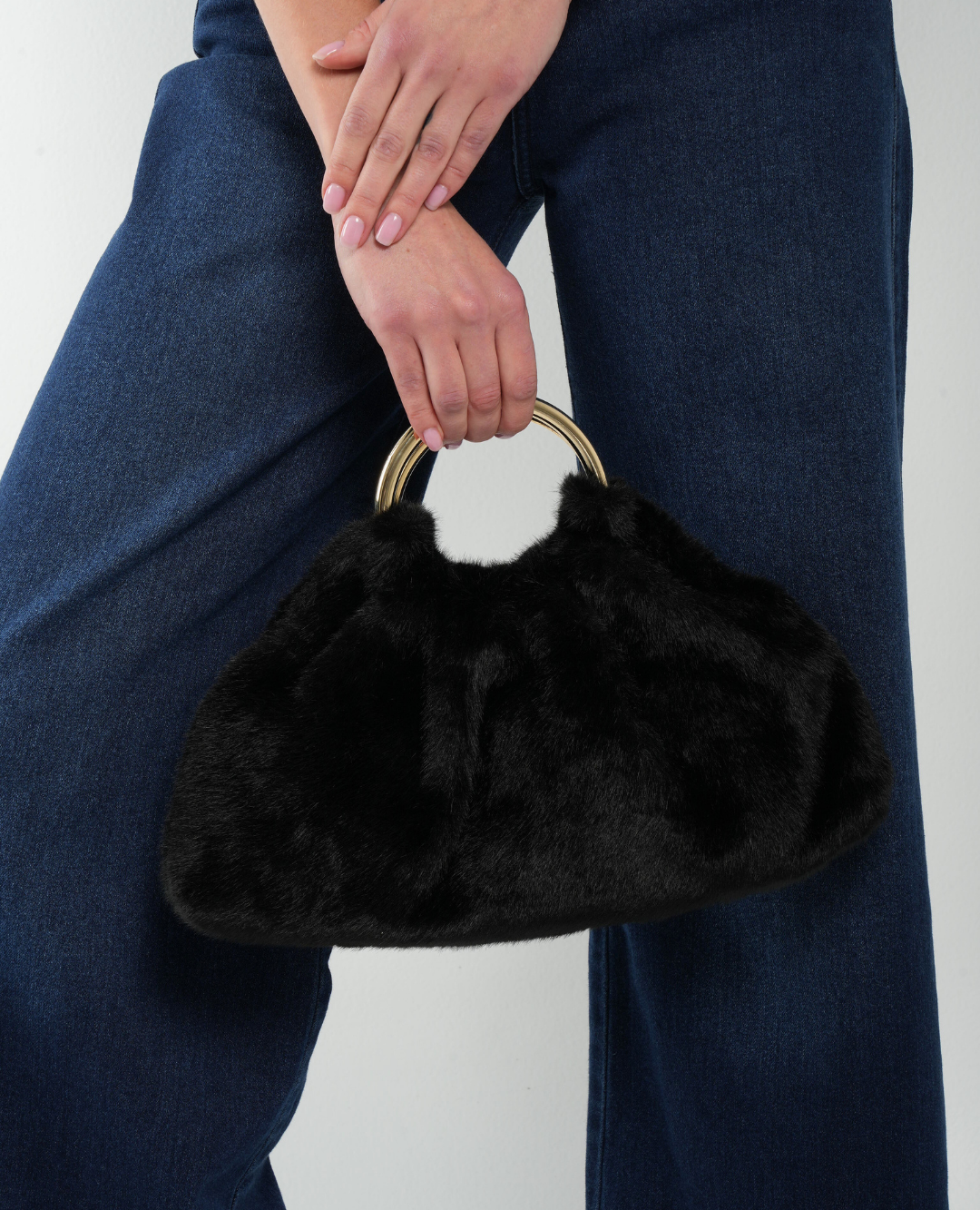 Bolso Peluche Negro