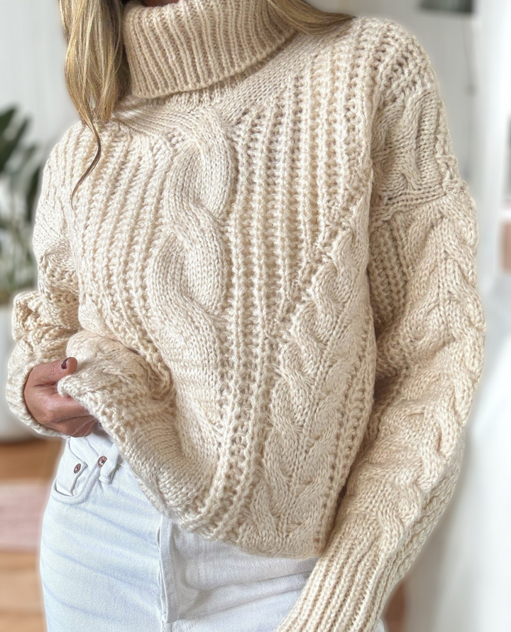 Saco cuello tortuga Marfil