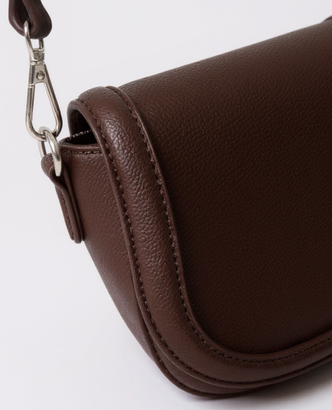 Cartera Tipo sobre Chocolate