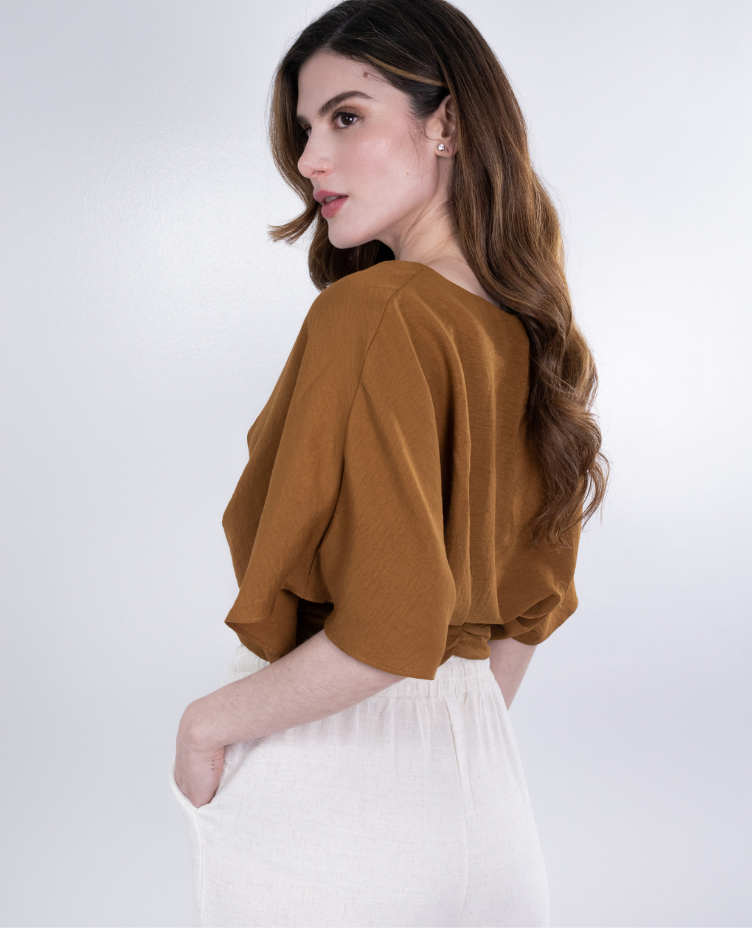 Top V camel