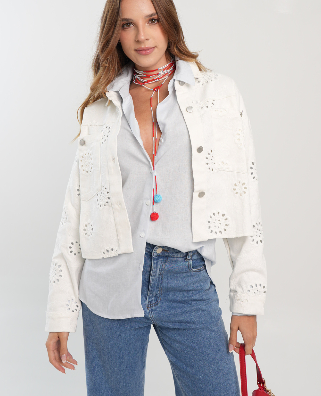 Chaqueta bordada ojalillo Blanca