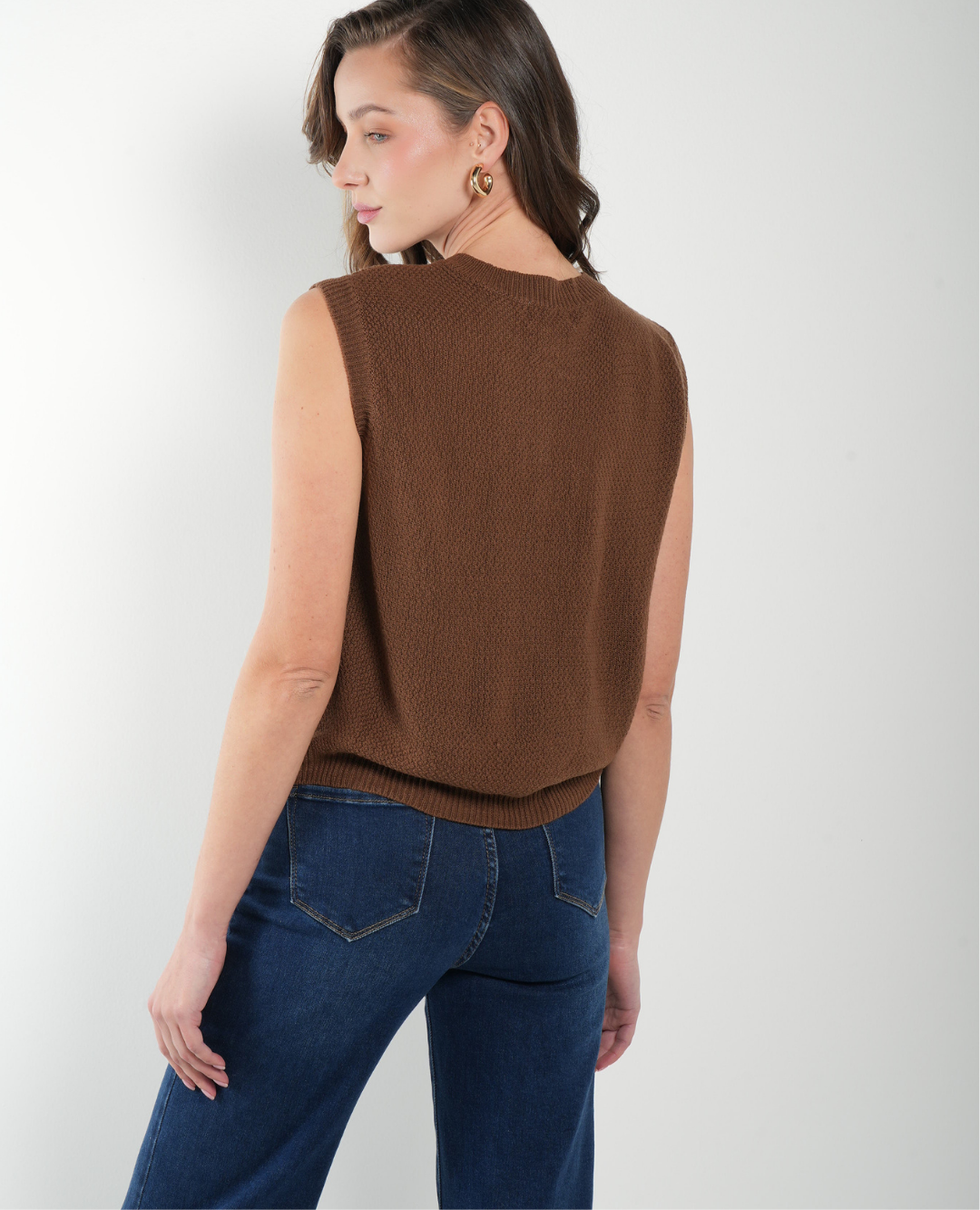 Chaleco Botones Caracol Cafe