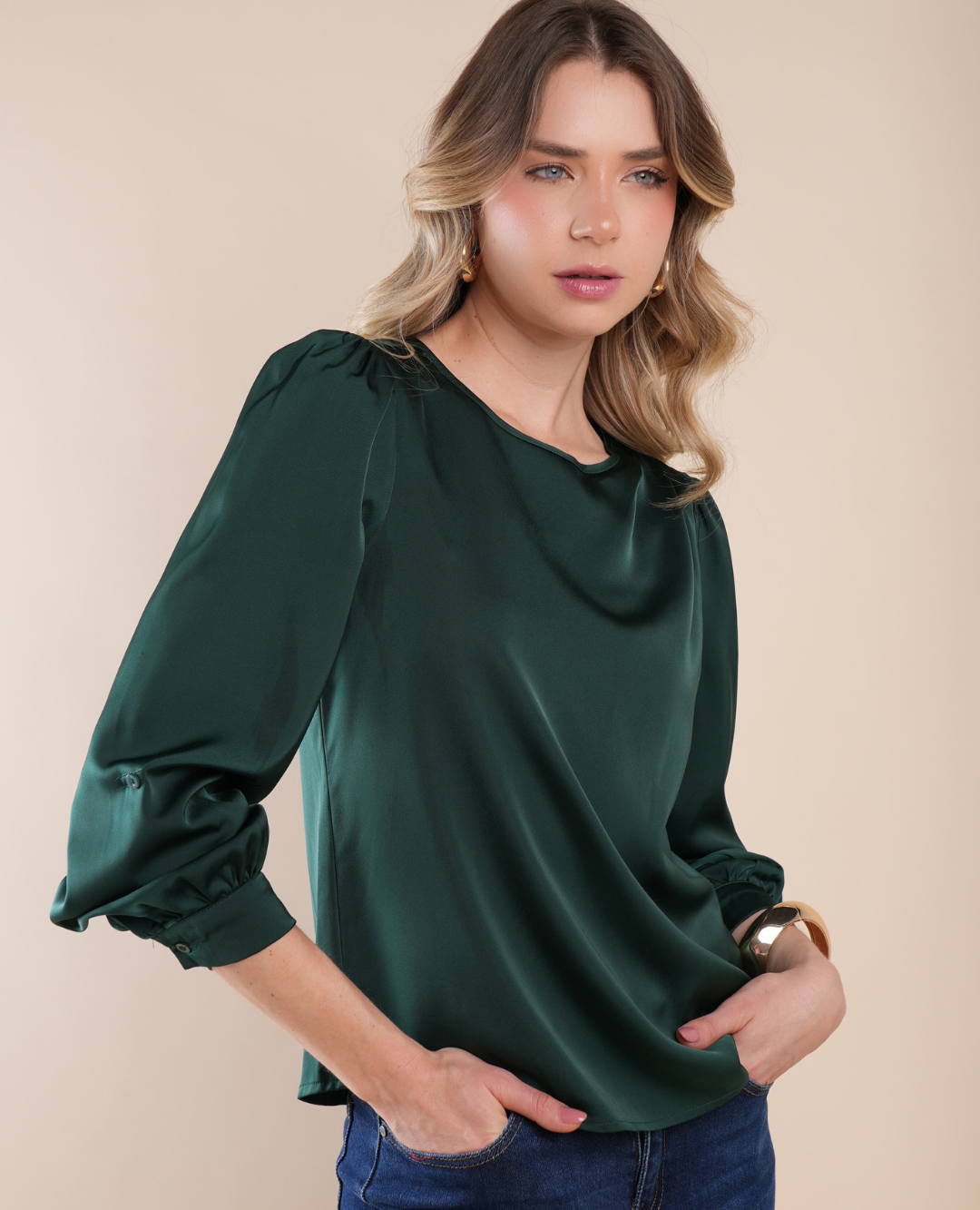 Blusa Satinada Manga larga Verde