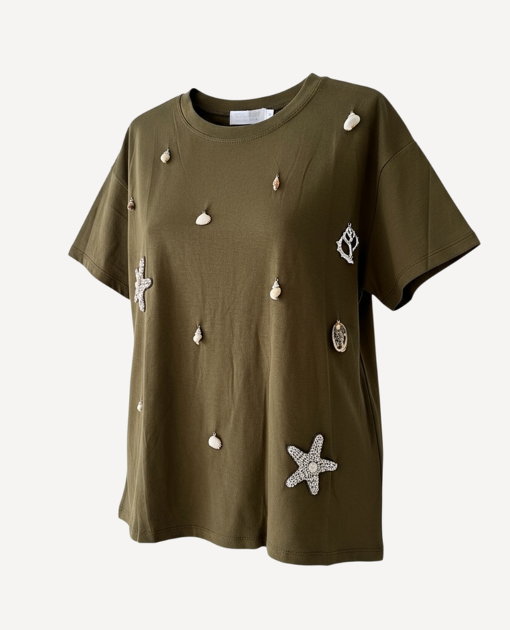 Camiseta conchas de mar verde