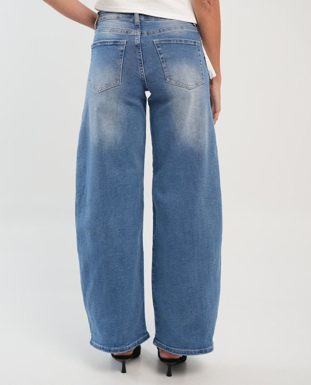 Jean Barrel Corte Doble Color