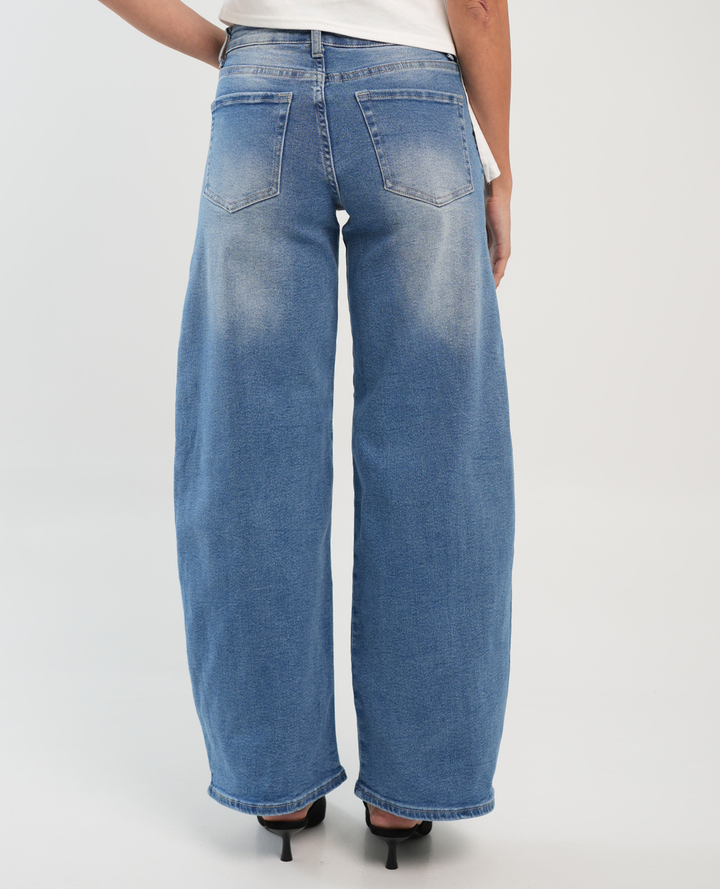 Jean Barrel Corte Doble Color
