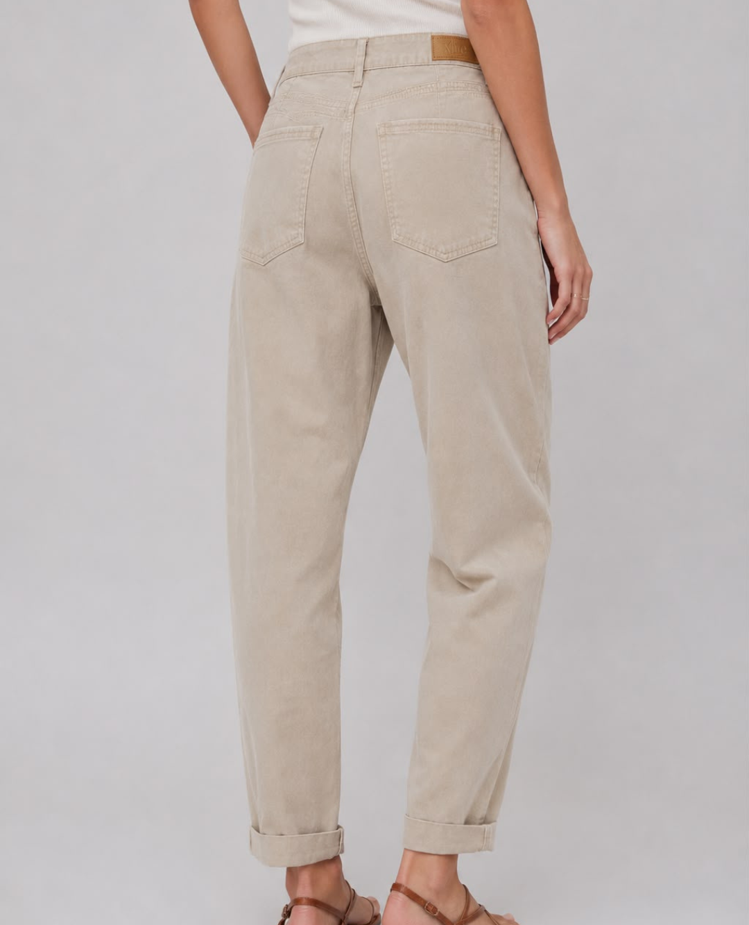 Pantalon War Mom Fit Beige