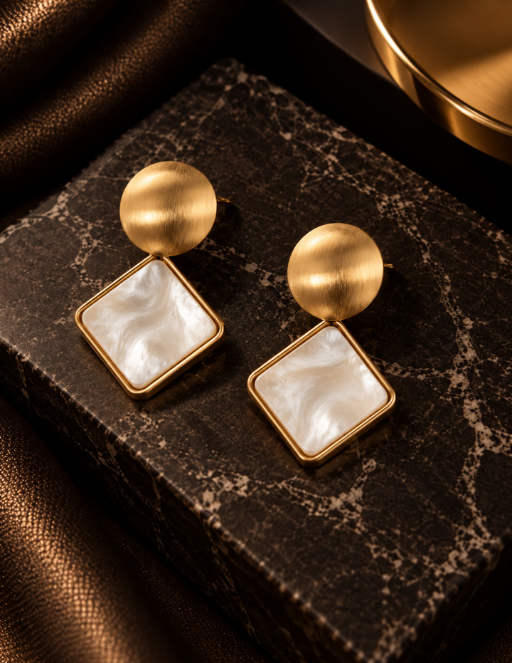 Aretes Rombo Blanco Dorado