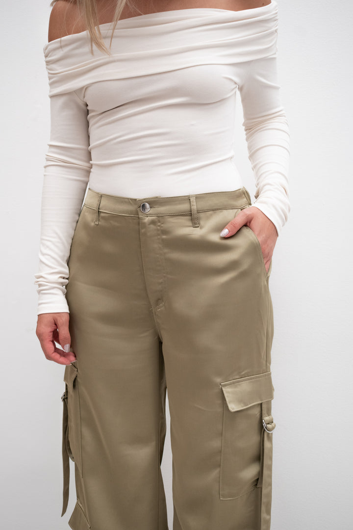 Pantalon cargo en satin raquel Verde