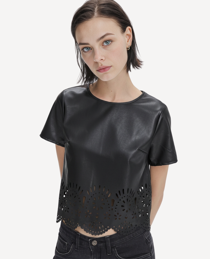 Blusa Cuerina Flores Negra
