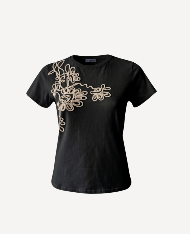 Camiseta Bordada Flores Negra