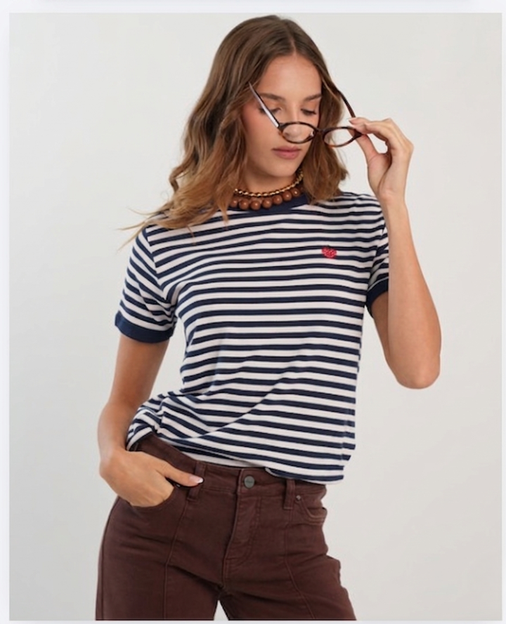 Camiseta Rayas fresita Ng/Bl